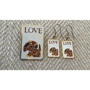 The March Co. 1985 Puppy LOVE USA Stamp Pin 22 Cent Stamp Lapel Pin, Matching Ea